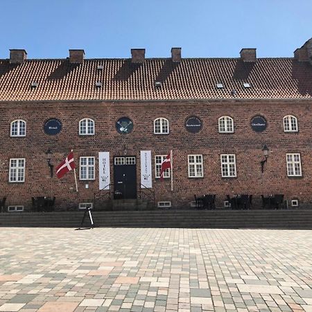 Den Gamle Arrest Bed & Breakfast Ribe Exterior foto