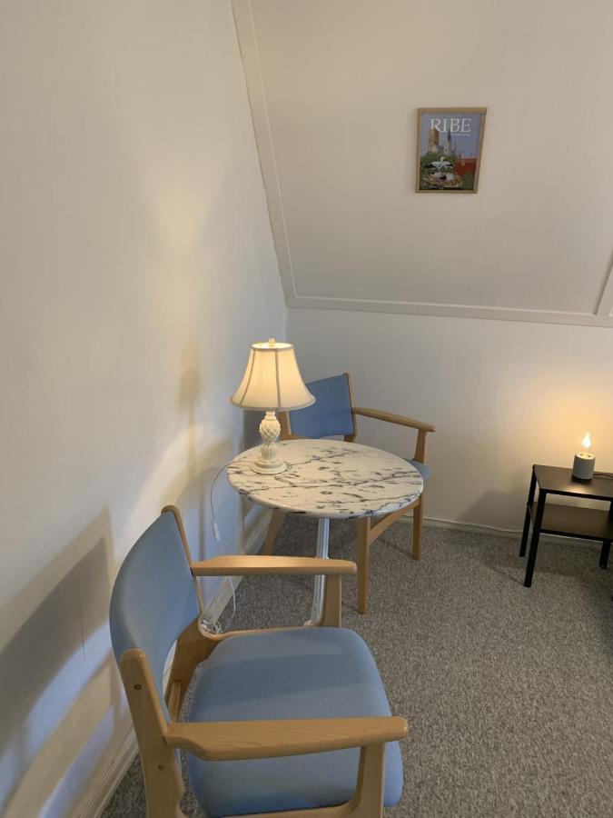 Den Gamle Arrest Bed & Breakfast Ribe Exterior foto