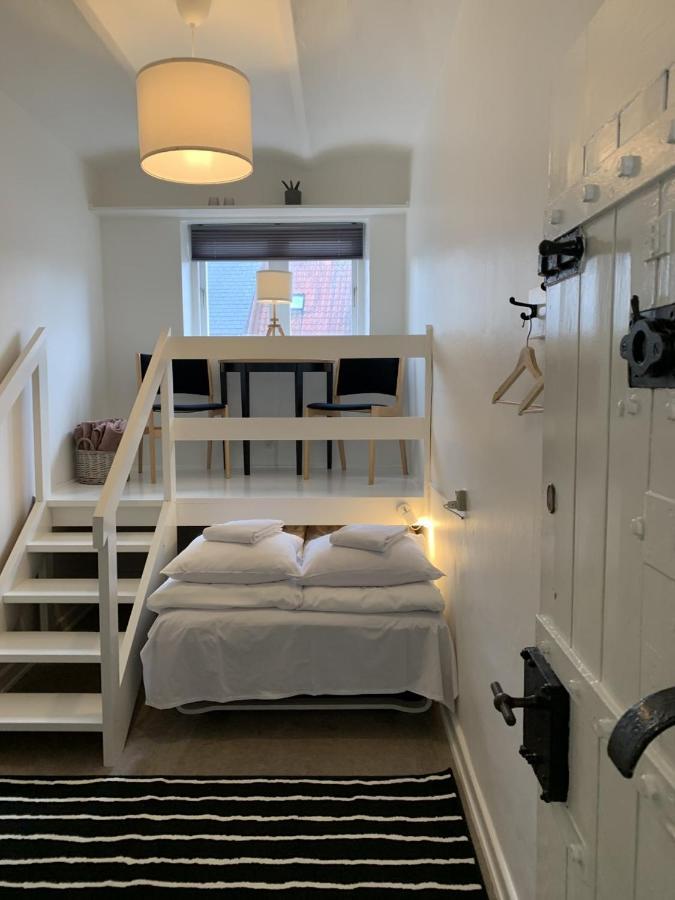 Den Gamle Arrest Bed & Breakfast Ribe Exterior foto